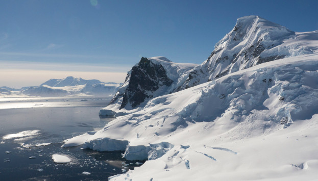 Antarctic trip 086 9 Feb 2014 public domain